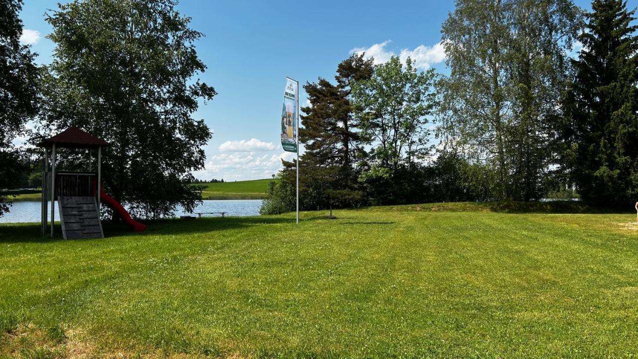 Direkt Am See Mit Bergblick Seeg Exterior photo